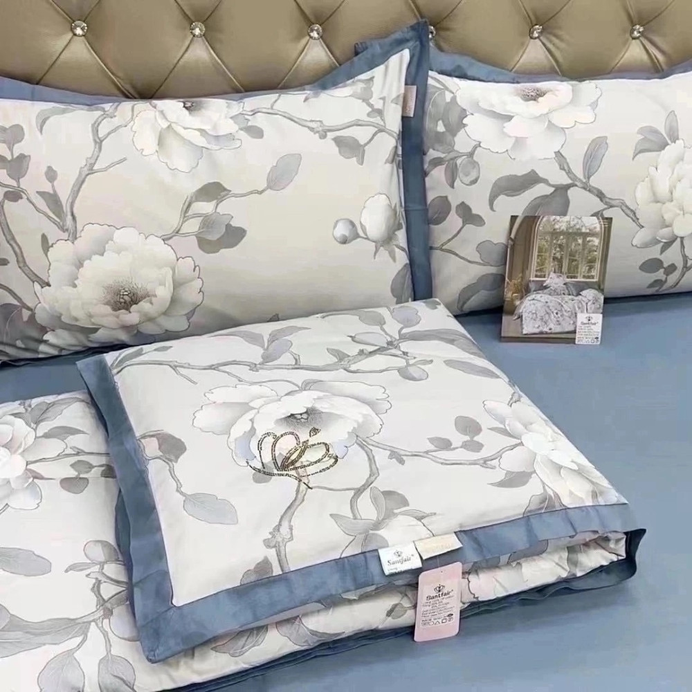 Комплект постельного белья с готовым одеялом  от бренда купить в Интернет-магазине Садовод База - цена 3900 руб Садовод интернет-каталог