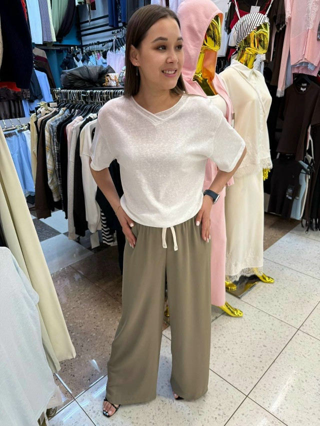 Женские брюки коричневые купить в Интернет-магазине Садовод База - цена 11000 руб Садовод интернет-каталог