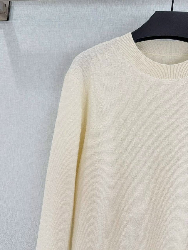 Джемпер молочный купить в Интернет-магазине Садовод База - цена 14500 руб Садовод интернет-каталог