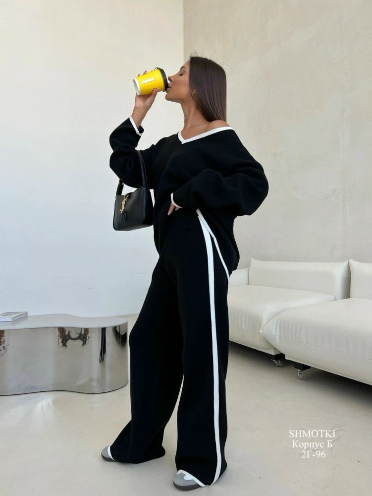 Костюм позволяет каждой ощутить свой стиль купить в Интернет-магазине Садовод База - цена 1800 руб Садовод интернет-каталог