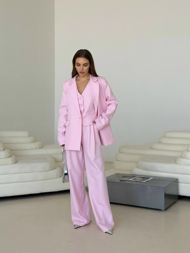 Женский костюм розовый купить в Интернет-магазине Садовод База - цена 3300 руб Садовод интернет-каталог