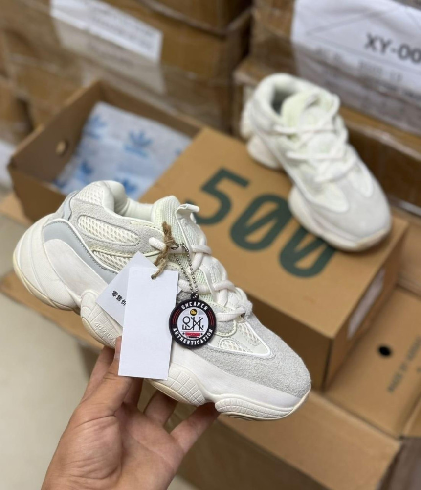 Кроссовки женские белые купить в Интернет-магазине Садовод База - цена 1100 руб Садовод интернет-каталог