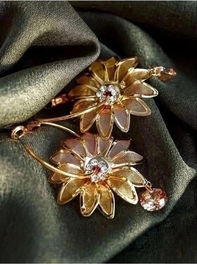 Серьги🌸🌼🌺 купить в Интернет-магазине Садовод База - цена 250 руб Садовод интернет-каталог