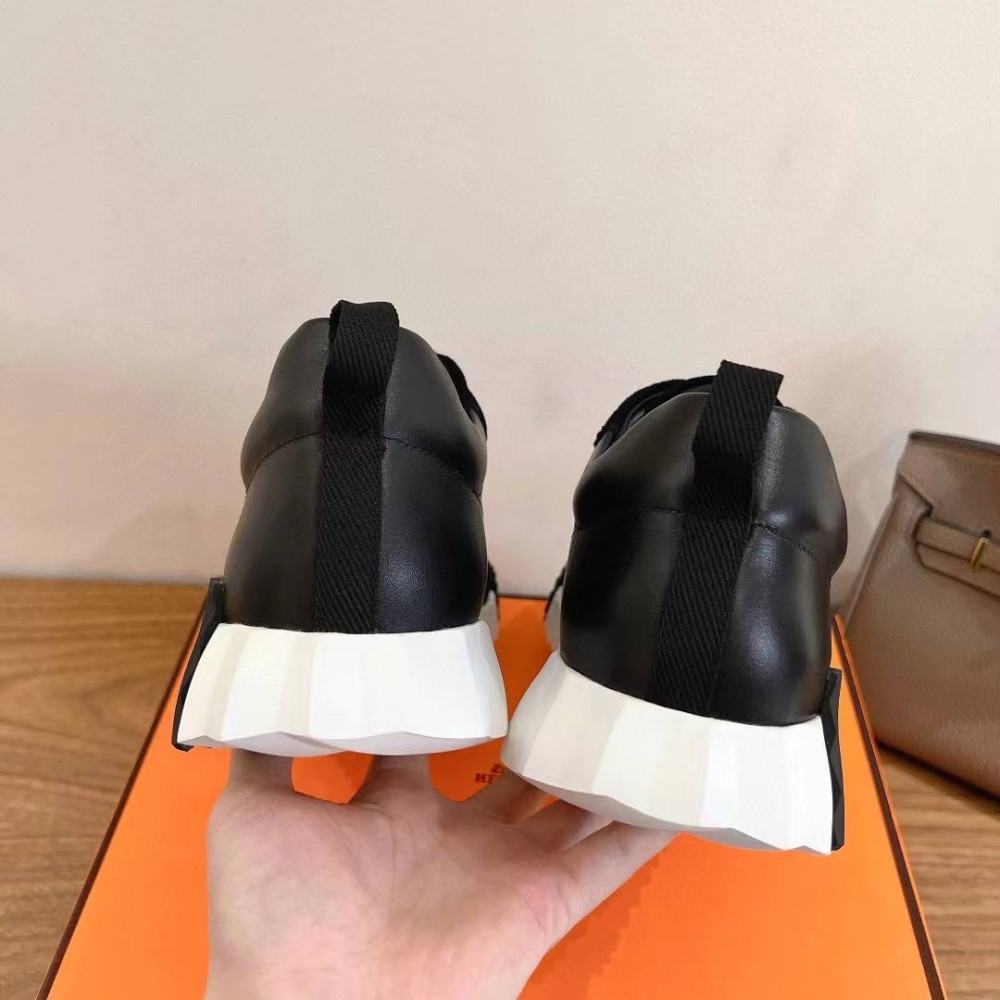 Кроссовки женские черные купить в Интернет-магазине Садовод База - цена 14500 руб Садовод интернет-каталог