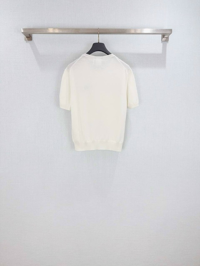 Женская футболка белая купить в Интернет-магазине Садовод База - цена 13000 руб Садовод интернет-каталог