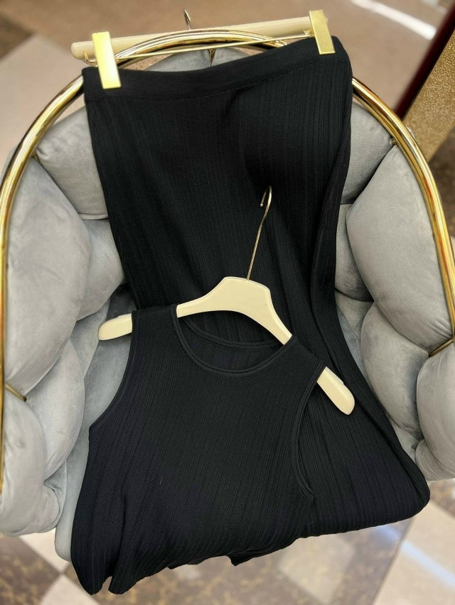 Женский костюм черный
