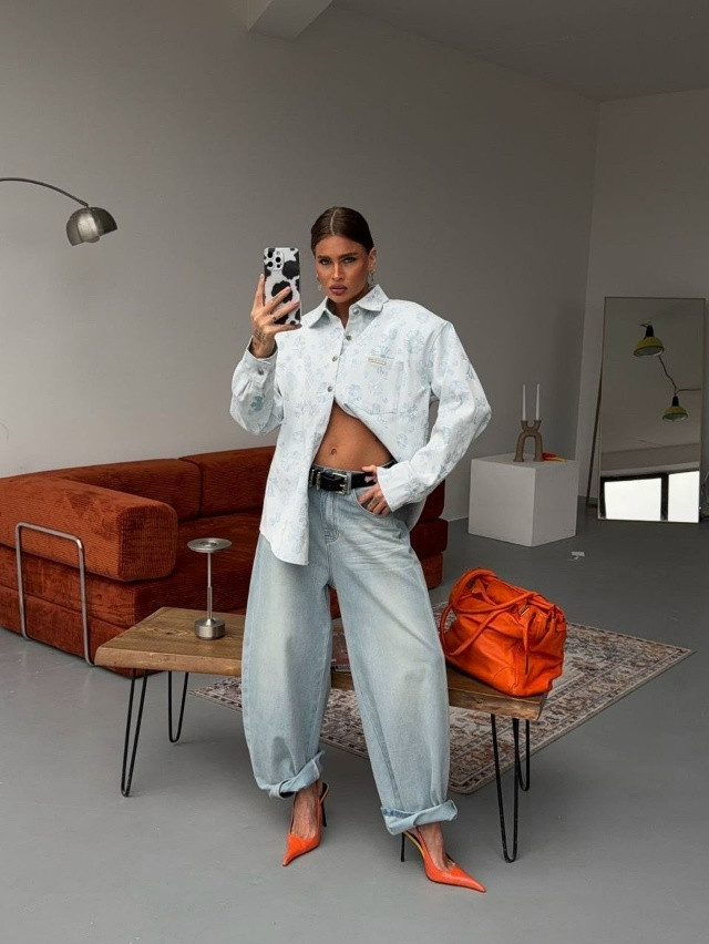 джинсы голубые купить в Интернет-магазине Садовод База - цена 3600 руб Садовод интернет-каталог