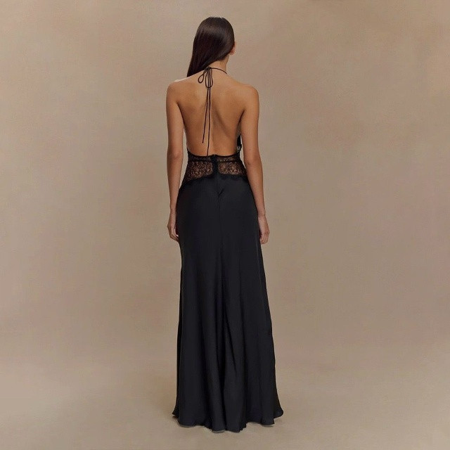 Платье черное