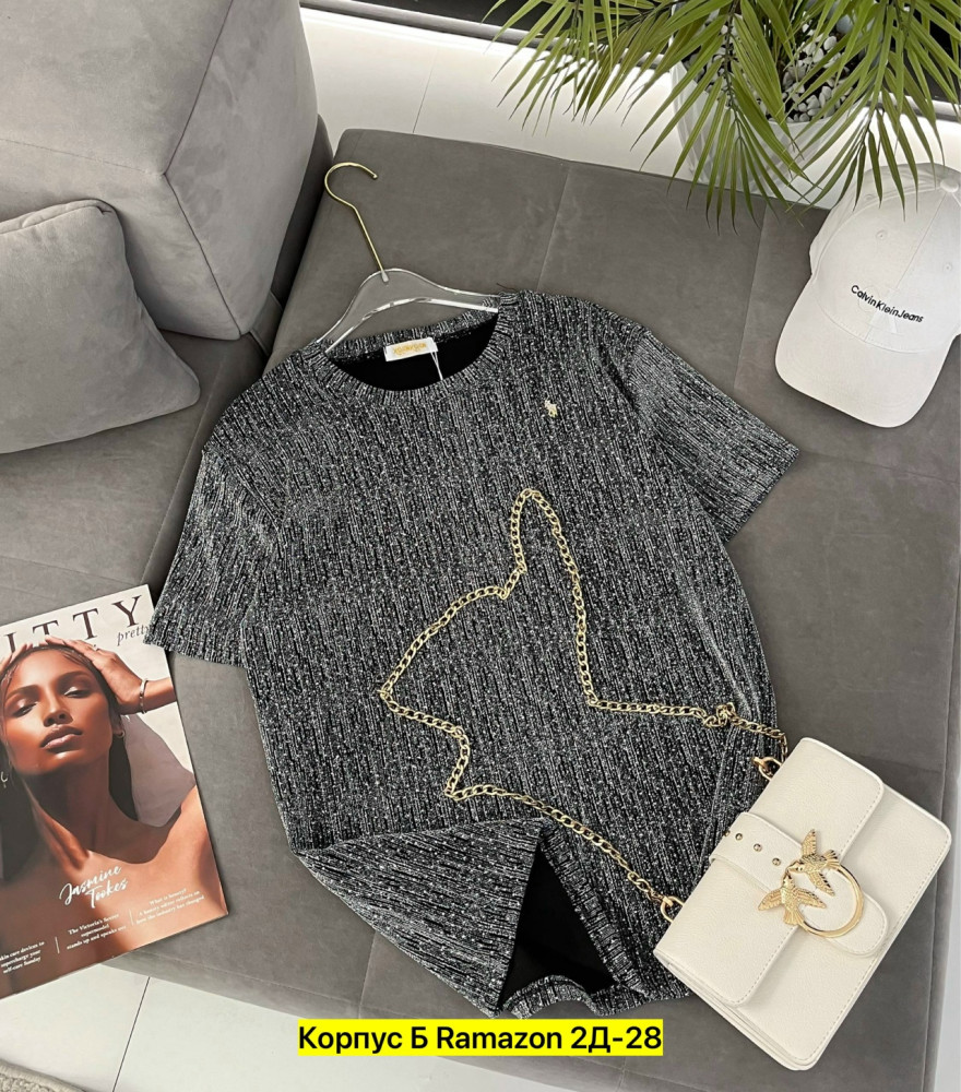 Женская футболка темно-серая