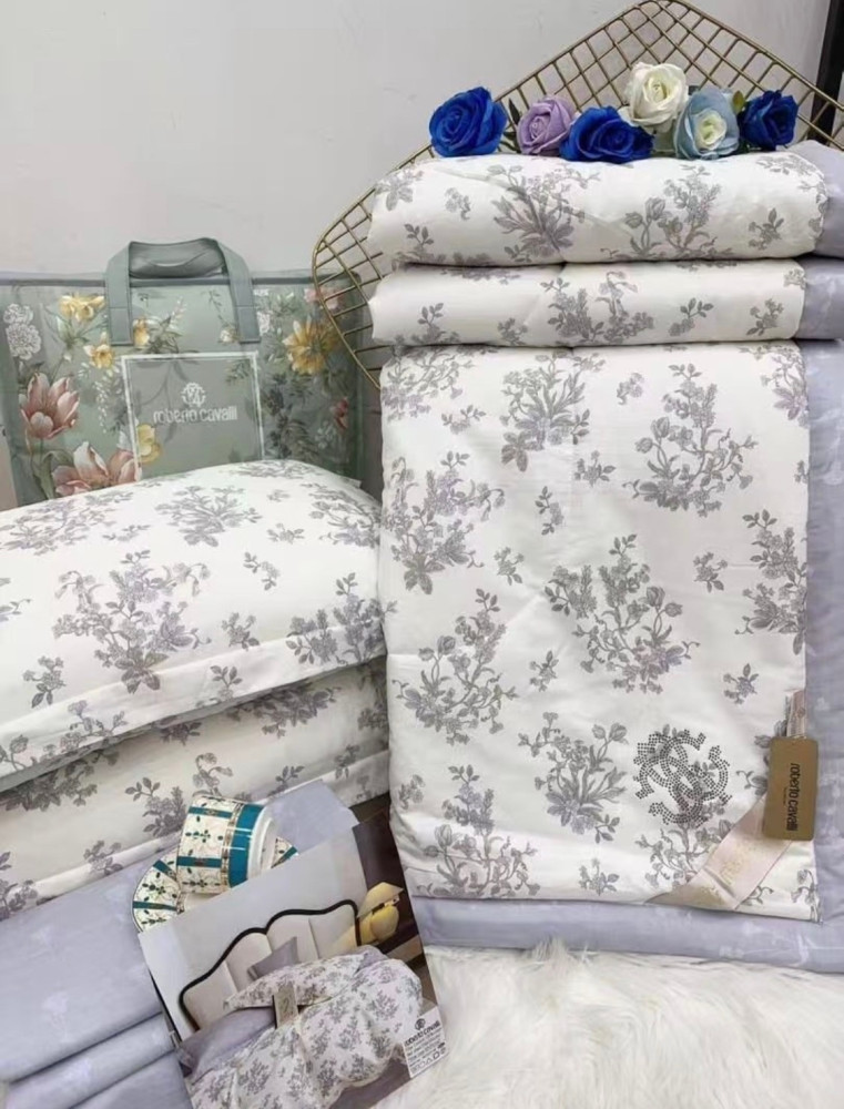 Семейные Комплекты постельного белья с одеялом купить в Интернет-магазине Садовод База - цена 4200 руб Садовод интернет-каталог