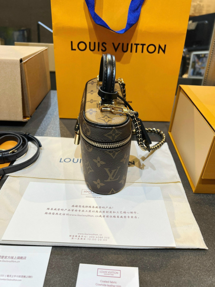 Сумка коричневая купить в Интернет-магазине Садовод База - цена 24000 руб Садовод интернет-каталог