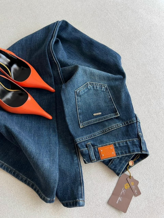 Джины купить в Интернет-магазине Садовод База - цена 3700 руб Садовод интернет-каталог