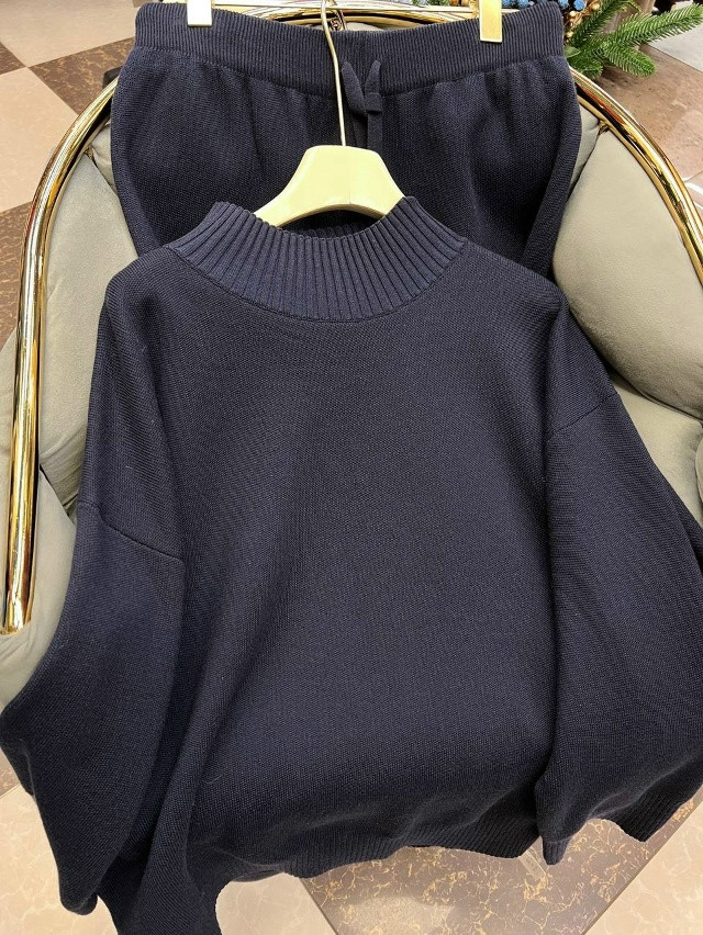 Брючный костюм