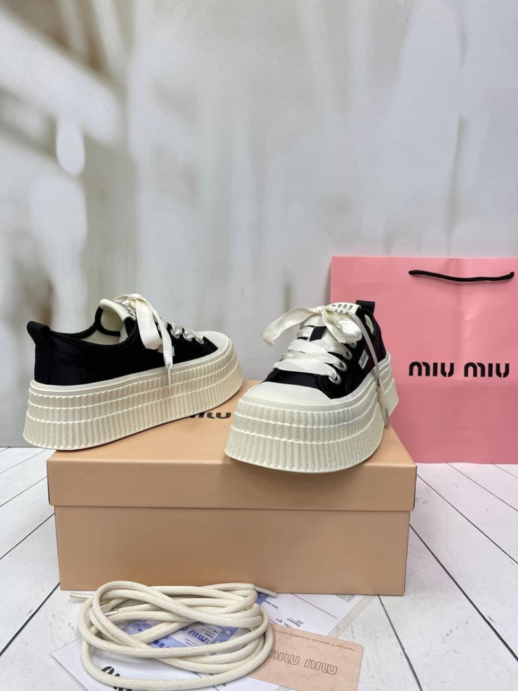 😍КЕДЫ  MIU MIU😍 купить в Интернет-магазине Садовод База - цена 4000 руб Садовод интернет-каталог