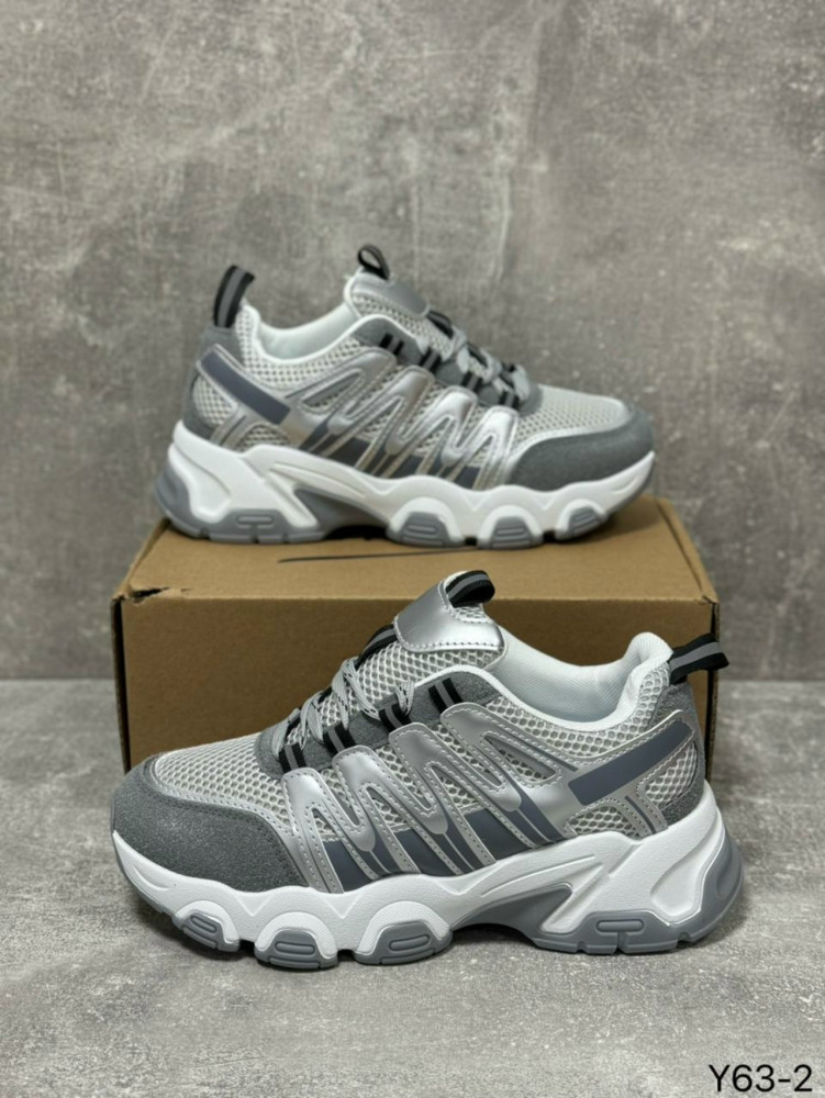 Кроссовки женские серые купить в Интернет-магазине Садовод База - цена 700 руб Садовод интернет-каталог