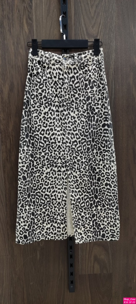 Представляем новинку и топ этого сезона. Леопардовая юбка миди - идеальный выбор для дам с уникальным вкусом купить в Интернет-магазине Садовод База - цена 1400 руб Садовод интернет-каталог