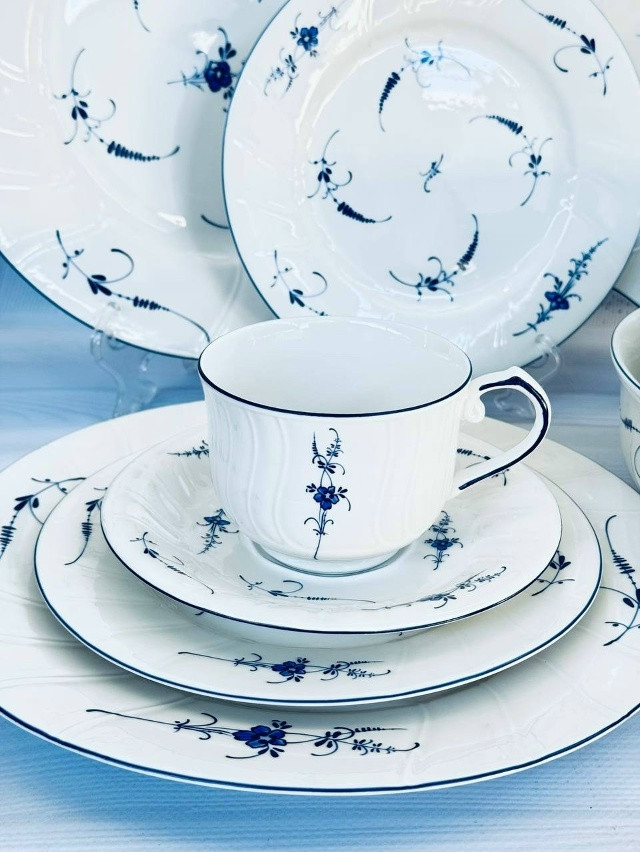 Столовый сервиз купить в Интернет-магазине Садовод База - цена 11000 руб Садовод интернет-каталог