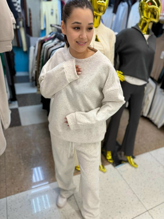 Женский костюм светло-серый купить в Интернет-магазине Садовод База - цена 2600 руб Садовод интернет-каталог