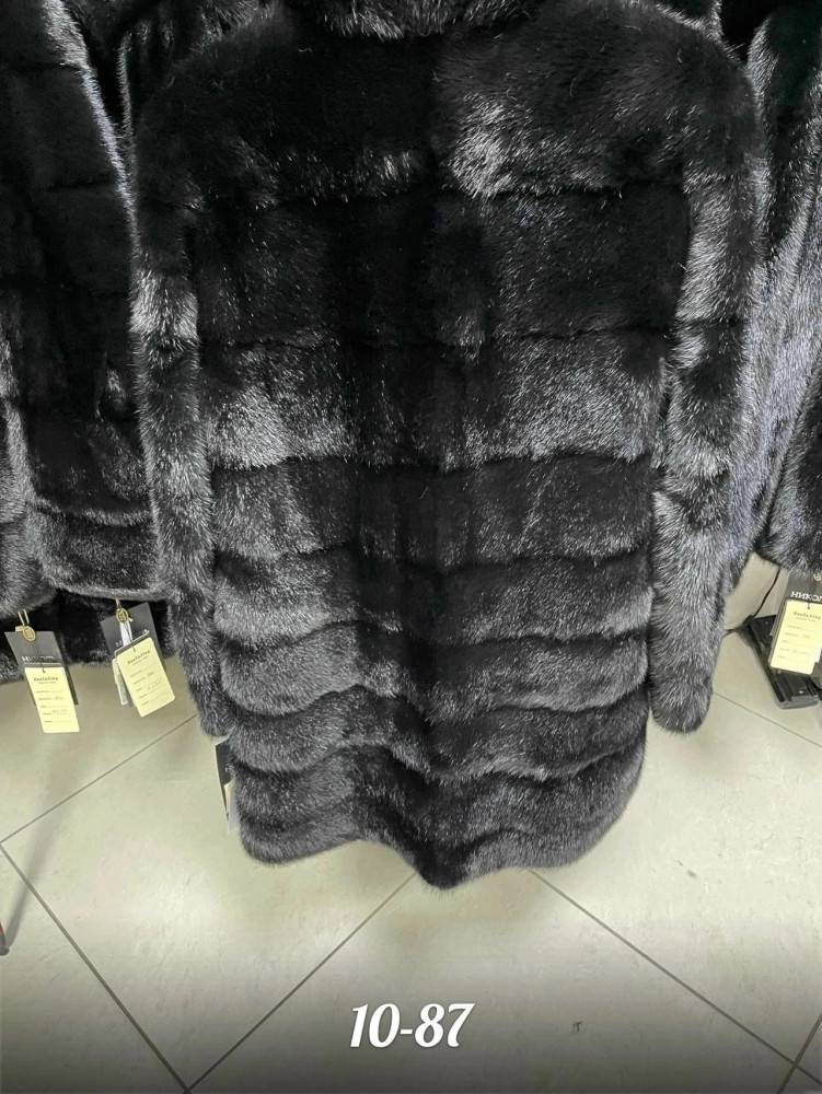 Шуба купить в Интернет-магазине Садовод База - цена 56000 руб Садовод интернет-каталог