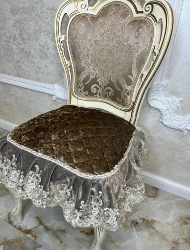 Сидушки на стулья на прорезиненной основе с завязками к спинке стула САДОВОД официальный интернет-каталог