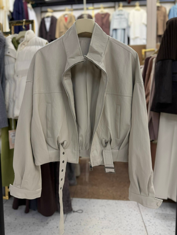 Куртка женская бежевая купить в Интернет-магазине Садовод База - цена 2800 руб Садовод интернет-каталог