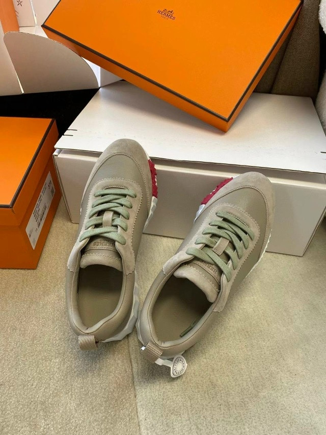 Кроссовки женские коричневые купить в Интернет-магазине Садовод База - цена 15500 руб Садовод интернет-каталог