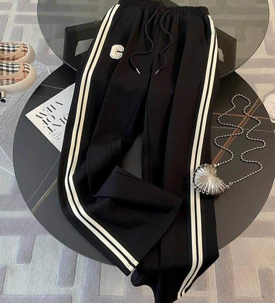 Спортивный женский костюм черный купить в Интернет-магазине Садовод База - цена 4000 руб Садовод интернет-каталог