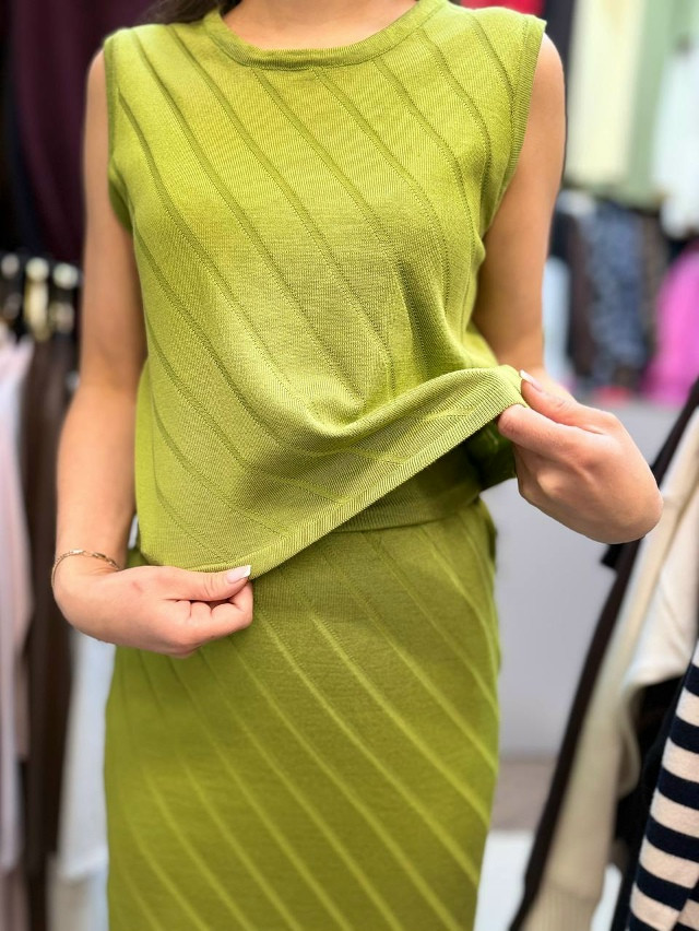 Женский костюм зеленый купить в Интернет-магазине Садовод База - цена 1600 руб Садовод интернет-каталог