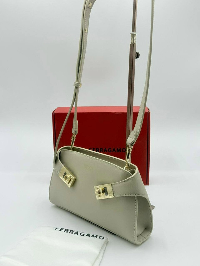 сумка бежевая купить в Интернет-магазине Садовод База - цена 4700 руб Садовод интернет-каталог