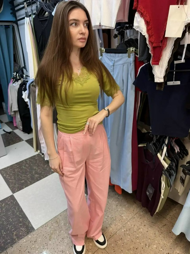 Женские брюки розовые купить в Интернет-магазине Садовод База - цена 1700 руб Садовод интернет-каталог