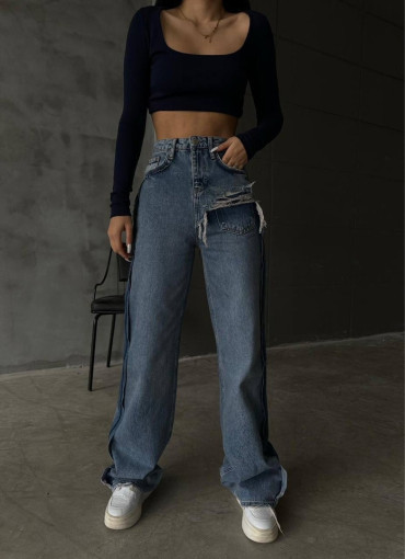 Джинсы 👖 Абсолютный хит, имитация вывернутых джинс, сверху на одной половине  рваные шорты  и карман🎊 🏄🏽‍♀️ САДОВОД официальный интернет-каталог