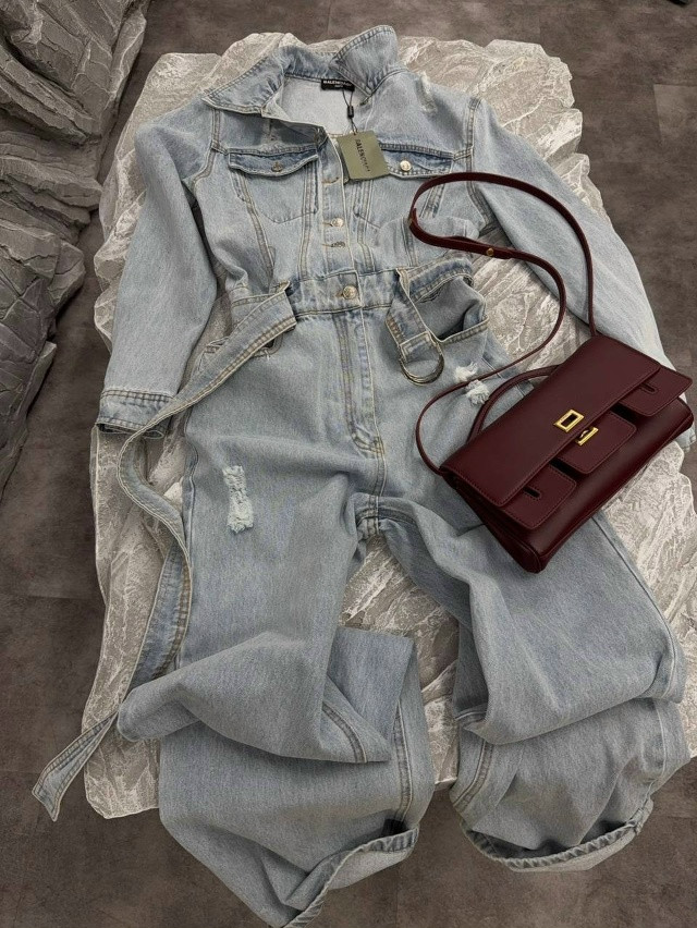 Женский комбинезон голубой купить в Интернет-магазине Садовод База - цена 5000 руб Садовод интернет-каталог