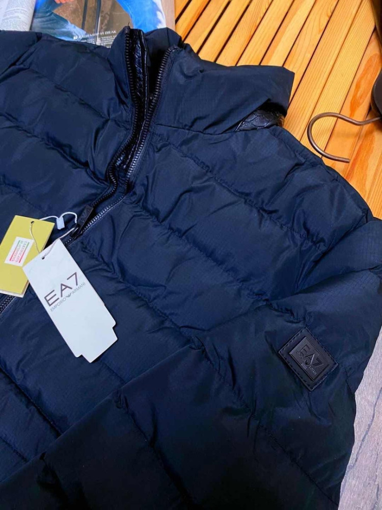 Куртка женская темно-синяя купить в Интернет-магазине Садовод База - цена 2500 руб Садовод интернет-каталог