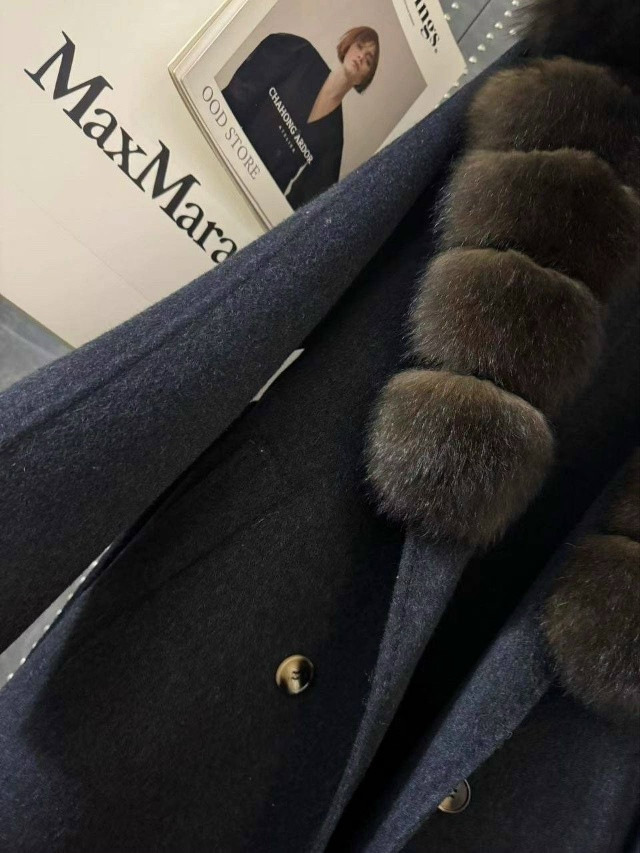 Пальто синее купить в Интернет-магазине Садовод База - цена 11100 руб Садовод интернет-каталог