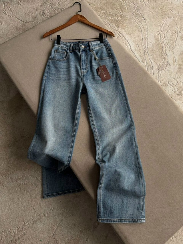 Джинсы синие купить в Интернет-магазине Садовод База - цена 4000 руб Садовод интернет-каталог