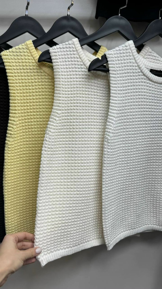 Майка-жилетка