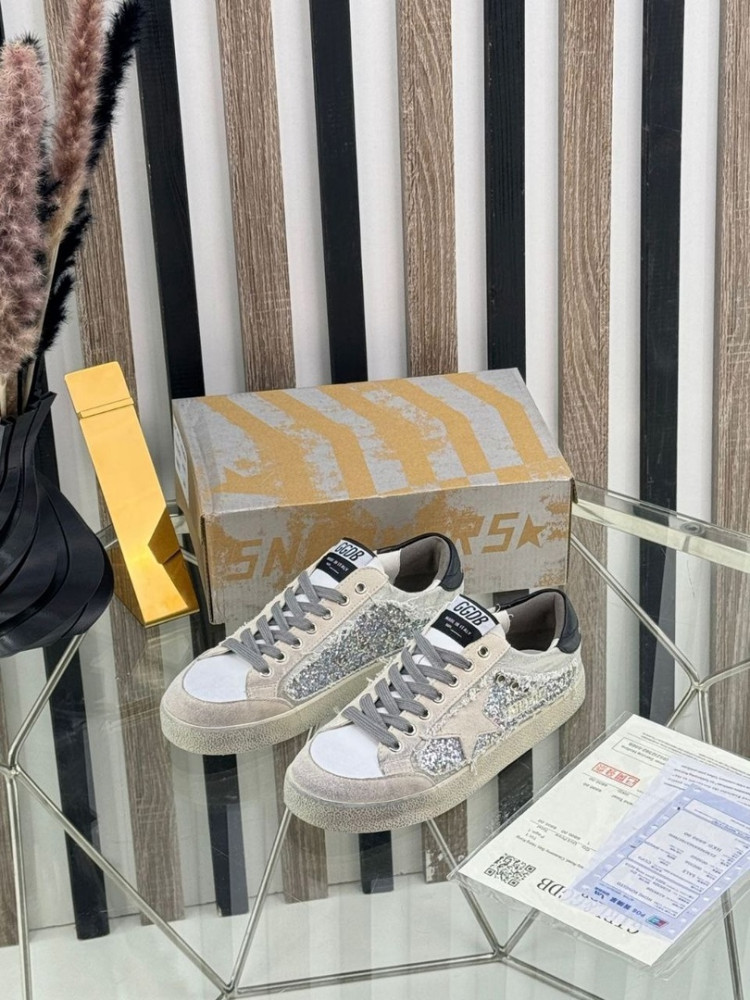 Кеды Golden Goose  ,арт ЛХ122 купить в Интернет-магазине Садовод База - цена 3800 руб Садовод интернет-каталог