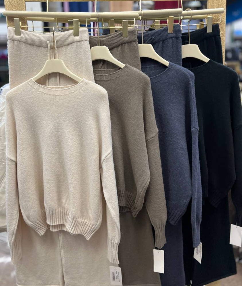 Женский костюм молочный купить в Интернет-магазине Садовод База - цена 2100 руб Садовод интернет-каталог