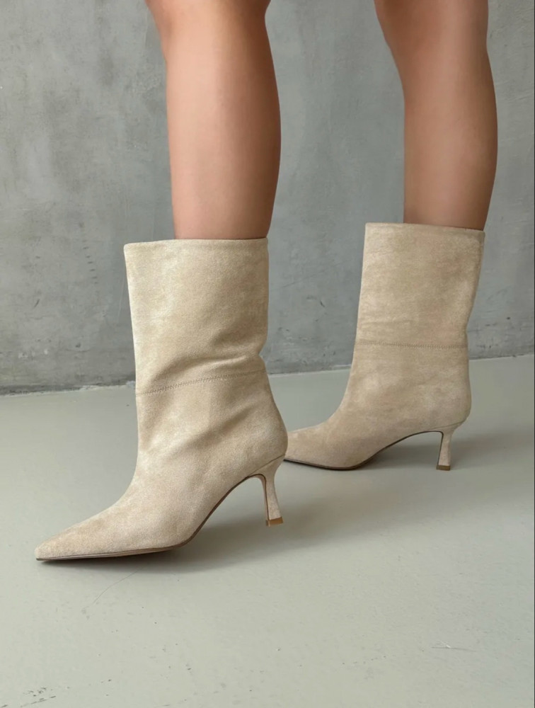 Cапоги женские бежевые купить в Интернет-магазине Садовод База - цена 2000 руб Садовод интернет-каталог