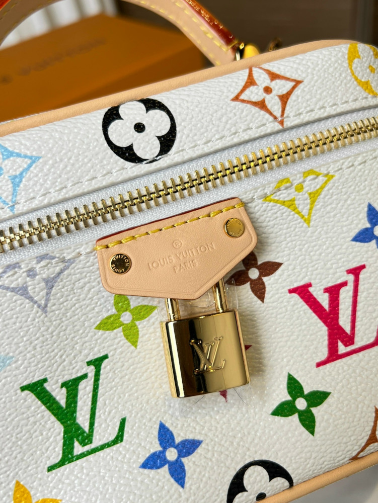 Сумка белая купить в Интернет-магазине Садовод База - цена 24000 руб Садовод интернет-каталог