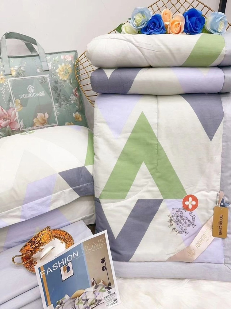 Комплект постельного белья с одеялом купить в Интернет-магазине Садовод База - цена 3300 руб Садовод интернет-каталог