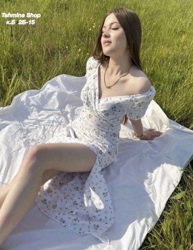 Будьте самыми красивыми в этом нежном, лёгком платье миди в цветочный принт с соблазнительным разрезом на ноге САДОВОД официальный интернет-каталог