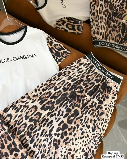 Нежный и стильный леопардовый костюм ( DOLCE & GABBANA ) Футболка+юбка поможет вам оставаться в тренде этим летом САДОВОД официальный интернет-каталог