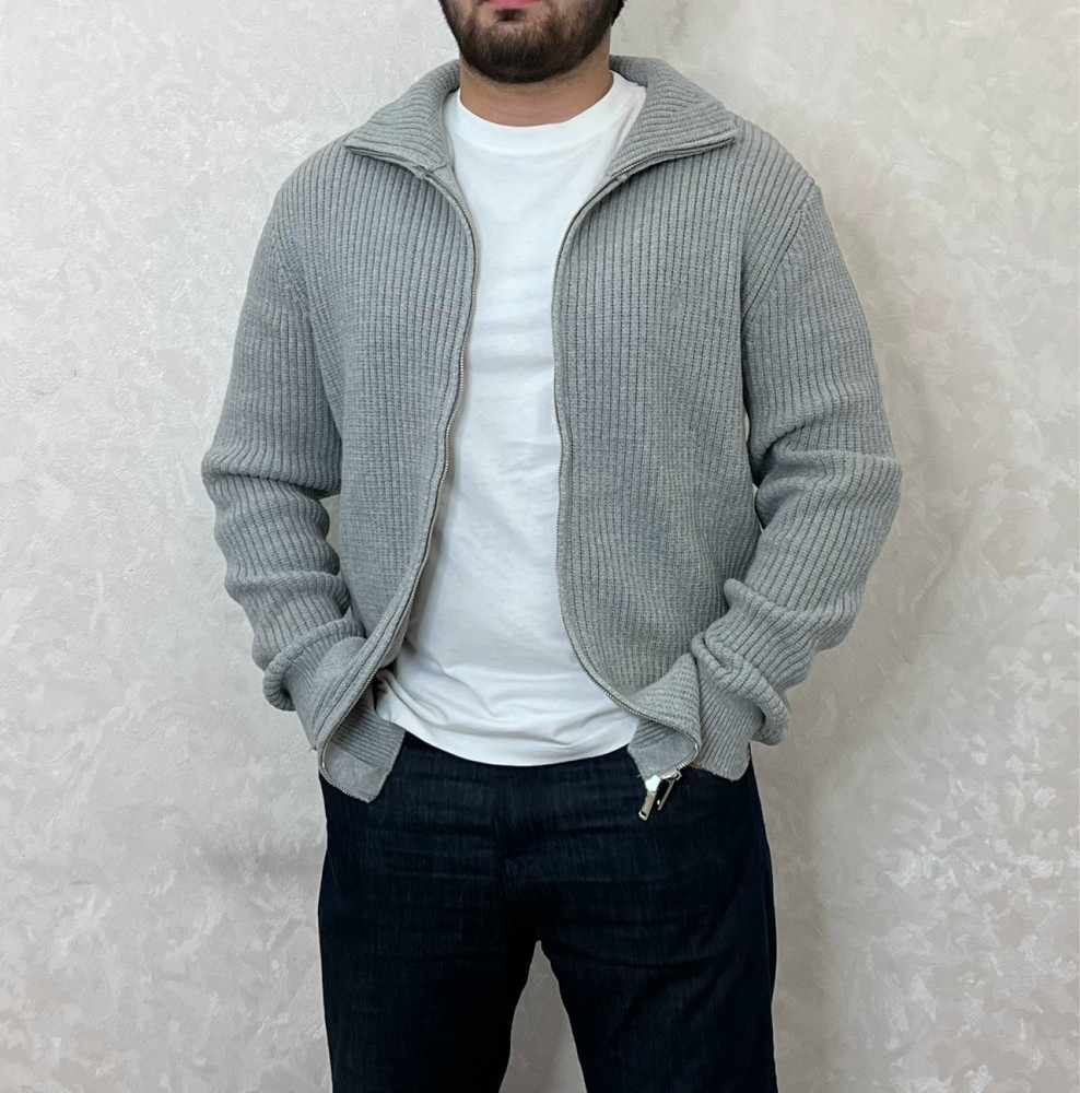 Свитер серый купить в Интернет-магазине Садовод База - цена 3000 руб Садовод интернет-каталог