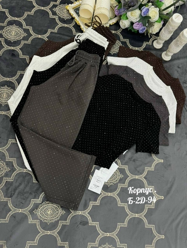 Костюм, в котором ощущается весь спектр удовольствия и комфорта от образа. Подготовиться к лету заранее можно вместе с купить в Интернет-магазине Садовод База - цена 2000 руб Садовод интернет-каталог