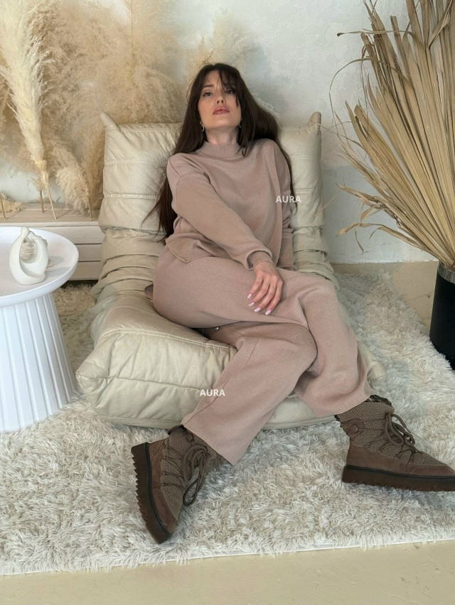 Женский костюм бежевый купить в Интернет-магазине Садовод База - цена 2100 руб Садовод интернет-каталог