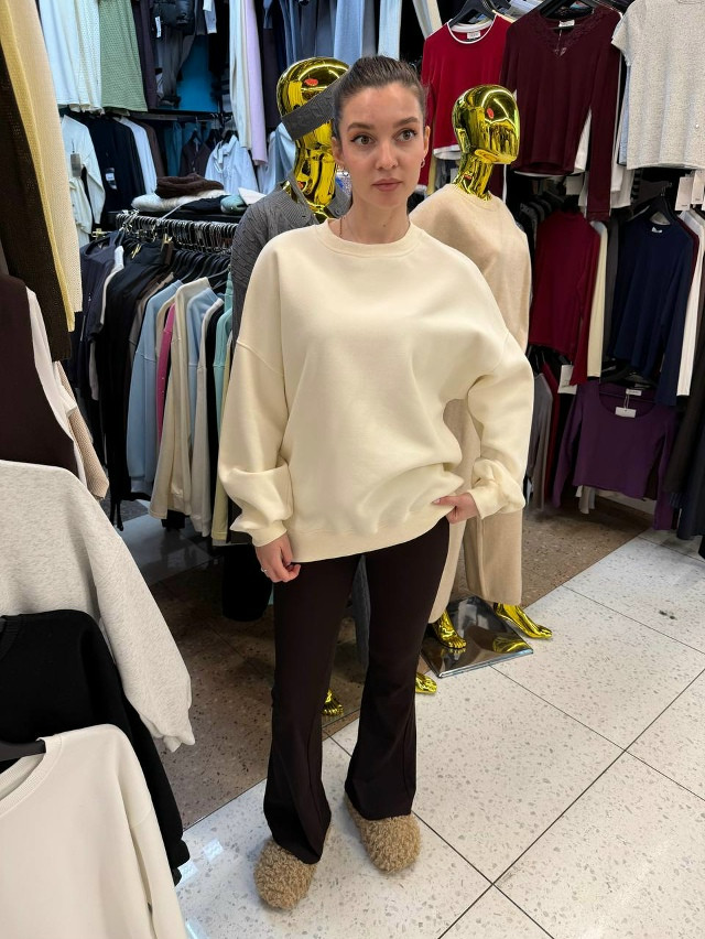 Свитшот бежевый купить в Интернет-магазине Садовод База - цена 1000 руб Садовод интернет-каталог