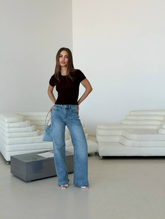 Джинсы синие купить в Интернет-магазине Садовод База - цена 2800 руб Садовод интернет-каталог