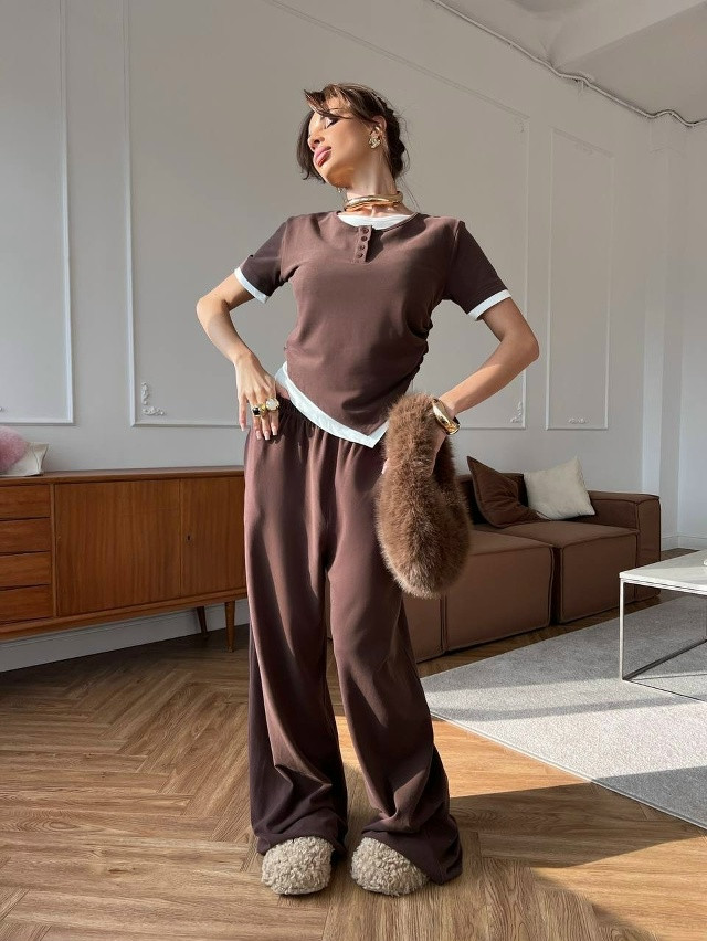 Женский костюм коричневый купить в Интернет-магазине Садовод База - цена 1500 руб Садовод интернет-каталог