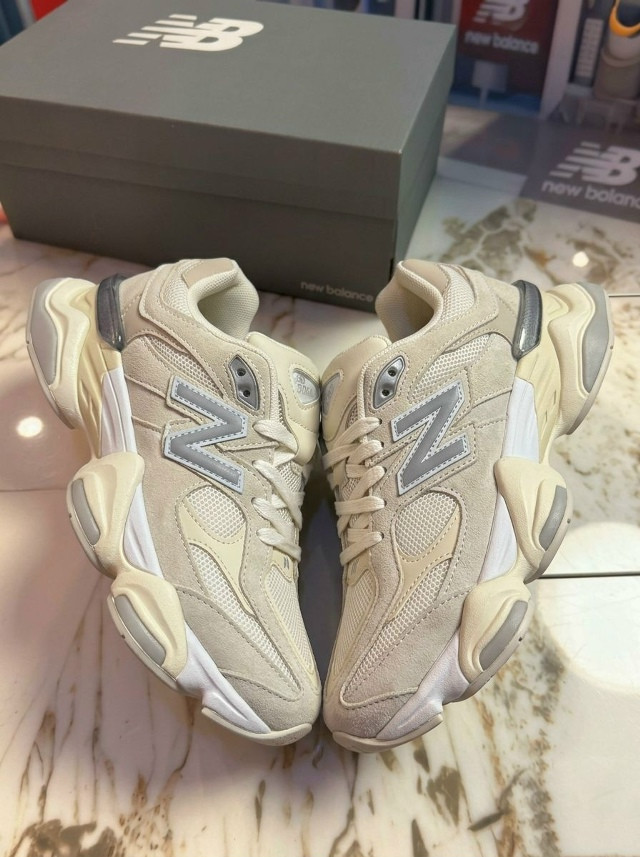 Кроссовки женские бежевые купить в Интернет-магазине Садовод База - цена 1600 руб Садовод интернет-каталог